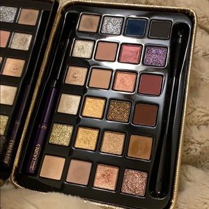 Tarte luxe eyeshadow palette